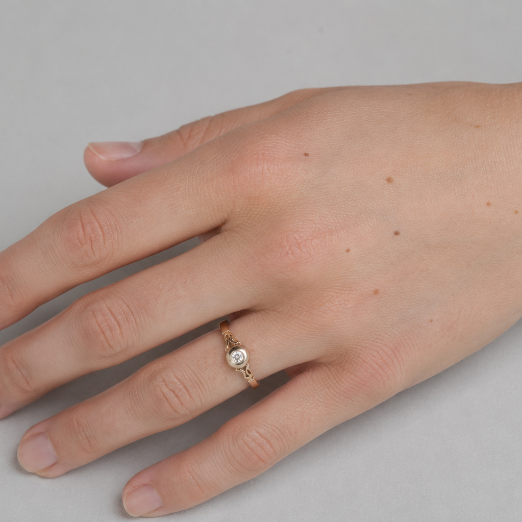 Antiker Diamantring mit Altschliff-Diamant in 585 Gold – Jugendstil bis frühe Art Déco Zeit