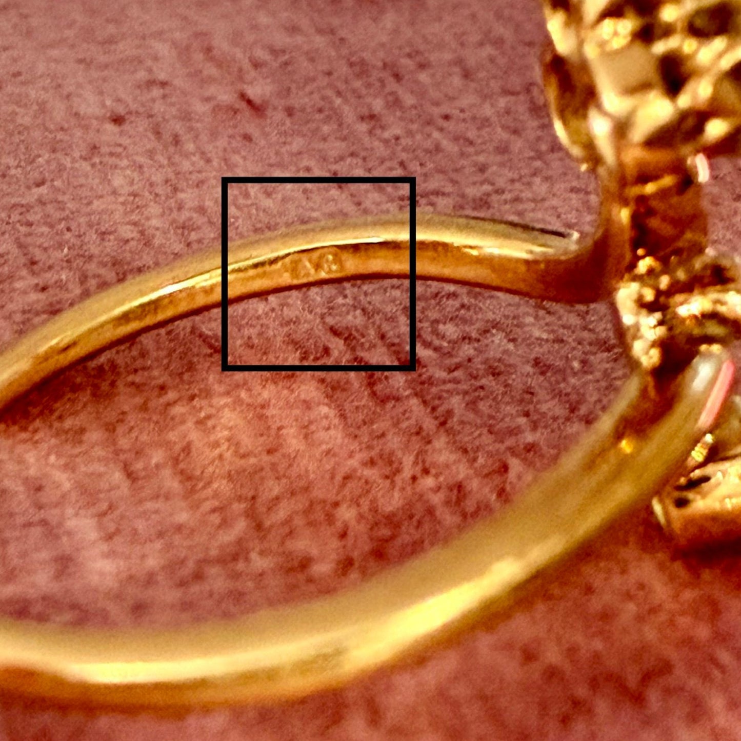Eleganter Vintage-Diamantring aus 585 Gold – mit floralem Design und Diamantbesatz