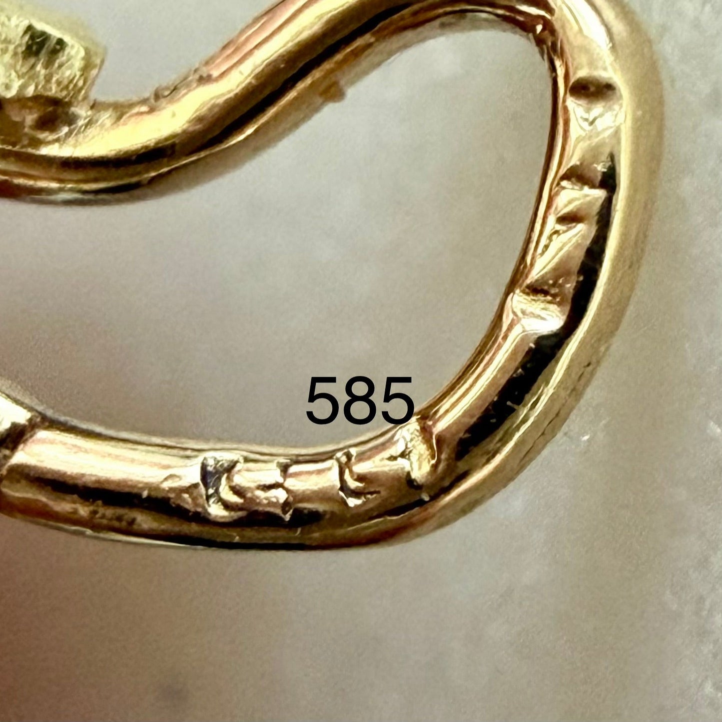 Antiker Anhänger mit dunkelblauen Schmucksteinen & Saatperlen in 14 Karat Gold | um 1900 | VINTAGE SISSI