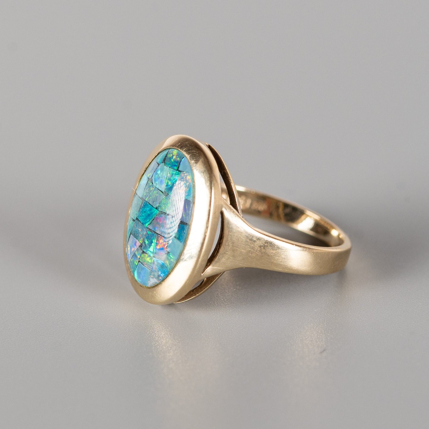Vintage-Ring mit Opal-Mosaik – 375 Gold (9 Karat)