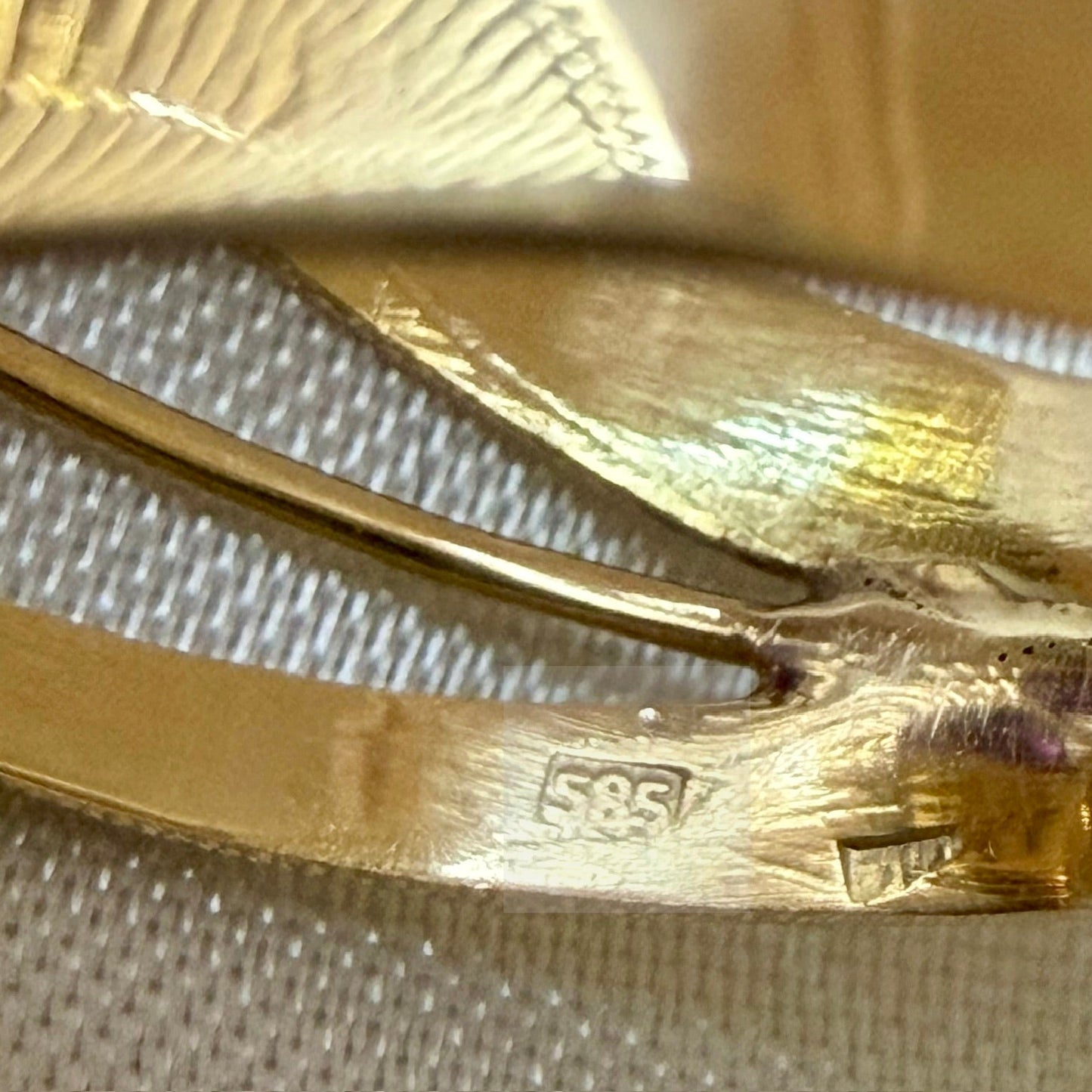 Massiver Vintage Cocktail-Ring mit Amethyst-Kugeln in 14 Karat Gold | VINTAGE SISSI