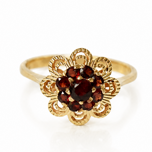 Vintage Granatring aus 585 Gold in Blütenform | VINTAGE SISSI